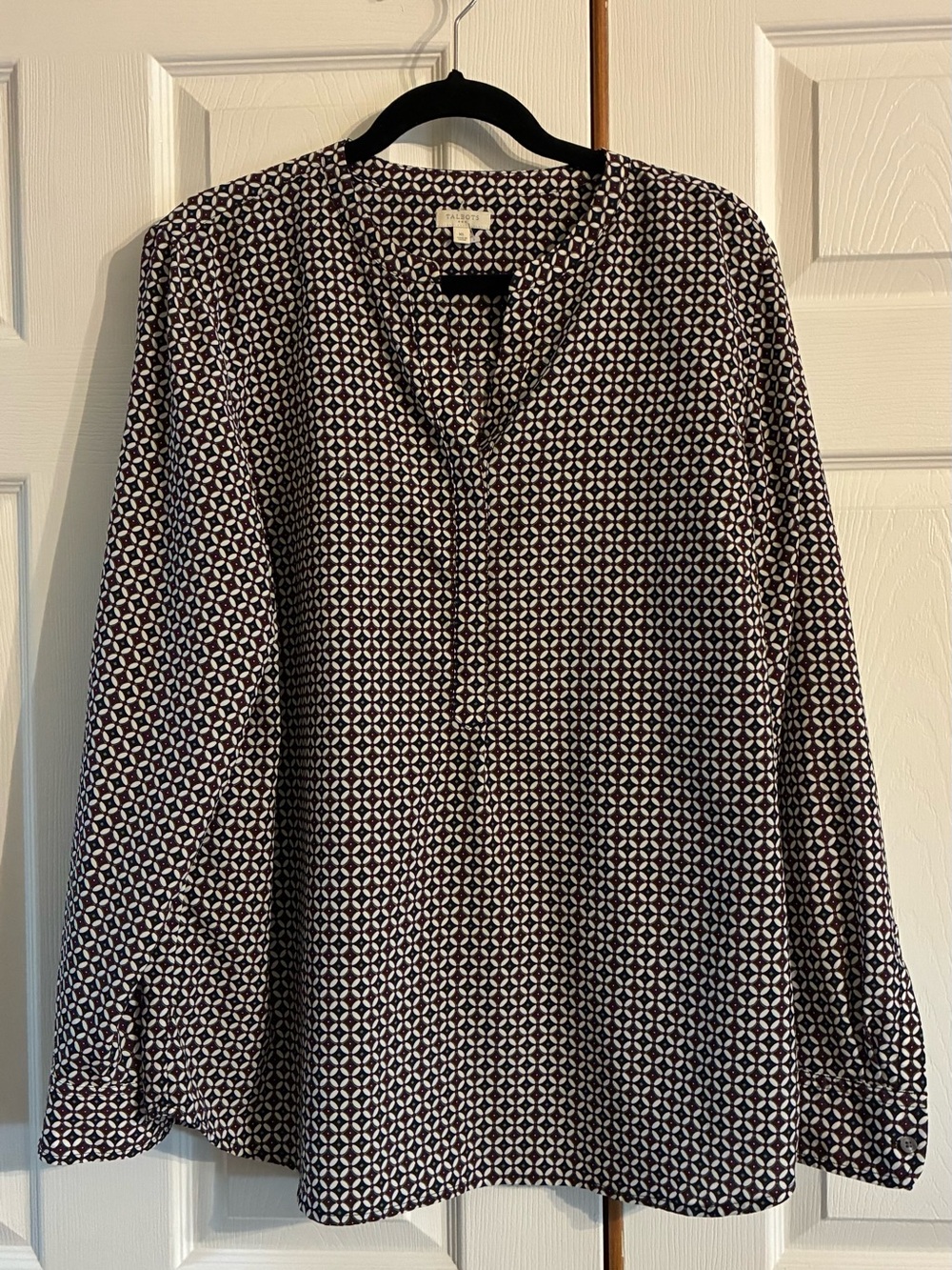 Talbots Navy and White Geometric Long-Sleeve popover blouse